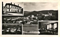 starší pohlednice s kostelem (vpravo od středu)