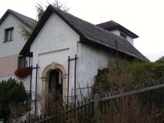 pohled zepředu zprava