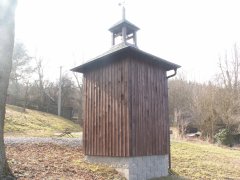 pohled zezadu zprava