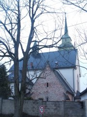 pohled zepředu zleva