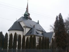 pohled zezadu zleva