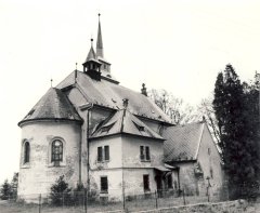 starší foto kostela