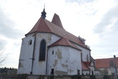 pohled zezadu zleva