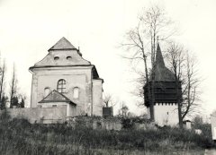 starší foto kostela