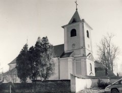 starší foto kostela