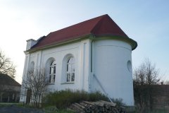 pohled zezadu zprava