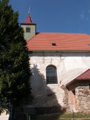 pohled na přední část zprava