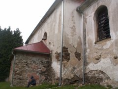 pohled zezadu zprava