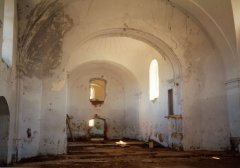 starší foto kostela - interiér