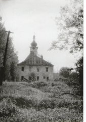 starší foto kostela