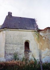 zřícení části kostela