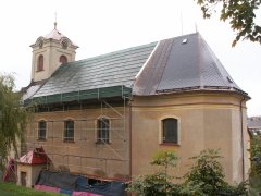 pohled zezadu zprava