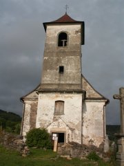 průčelí kostela