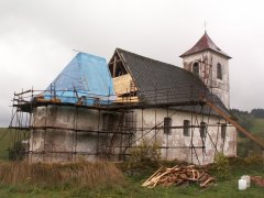 pohled zezadu zleva