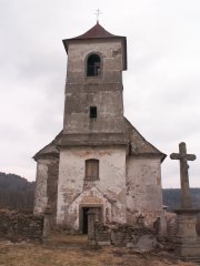 průčelí kostela