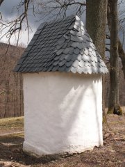 pohled zezadu zprava