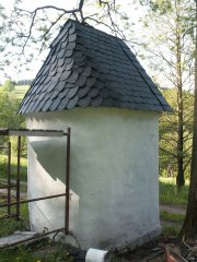 pohled zezadu zleva