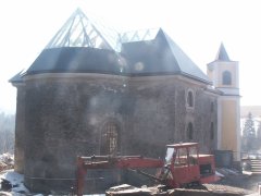 pohled zezadu zleva