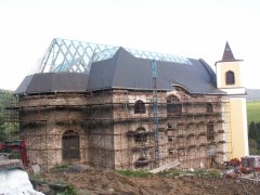 pohled zezadu zleva
