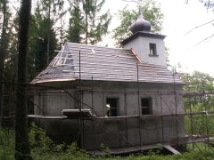 pohled zezadu zleva