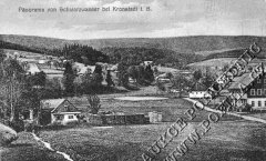 dobová pohlednice vsi s kaplí (vlevo ve svahu, nad domky)