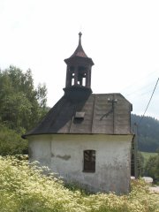 pohled zleva