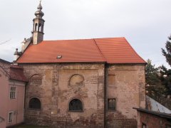 pohled zprava