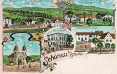 dobová pohlednice vsi s kostelem