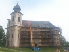 pohled zprava