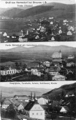 dobová pohlednice vsi s kostelem
