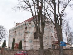 pohled zezadu zprava