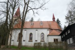 pohled zprava