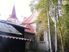 pohled zezadu zprava