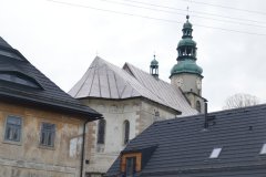 pohled zezadu zleva