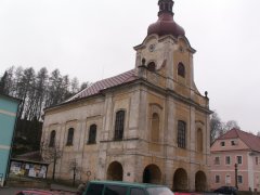 pohled zepředu zleva