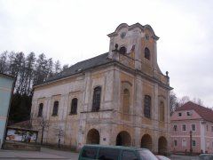 pohled zepředu zleva