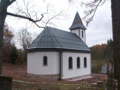 pohled zezadu zleva