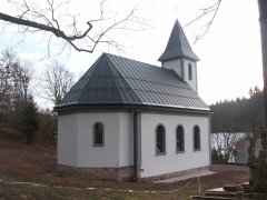 pohled zezadu zleva