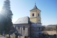 pohled zepředu zleva - oprava dolní části věže
