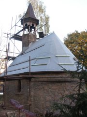 pohled zezadu zprava