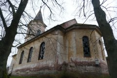 pohled zezadu zprava