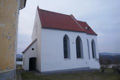 pohled zepředu zprava