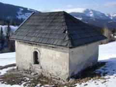 pohled zezadu zprava