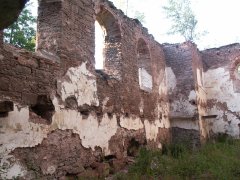 pohled do interiéru - levá stěna