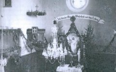historické foto interiéru kostela