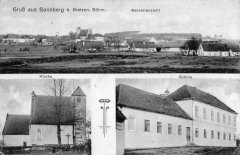 dobová pohlednice vsi s kostelem