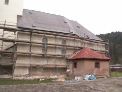 pohled na pravou stěnu