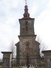 průčelí kostela
