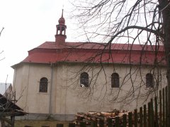 pohled na zadní část zleva
