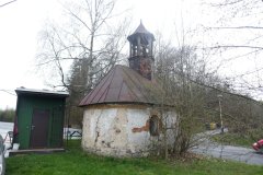 pohled zezadu zleva